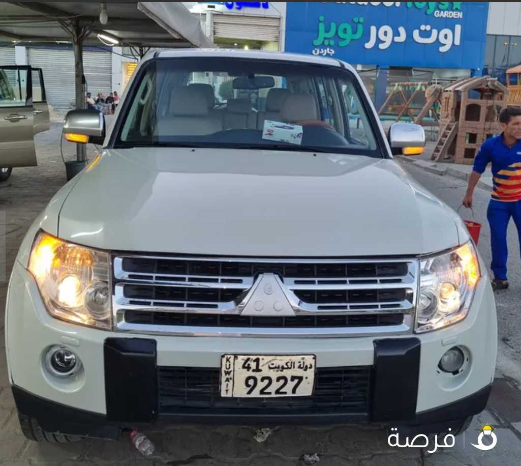 للبيع جيب باجيرو