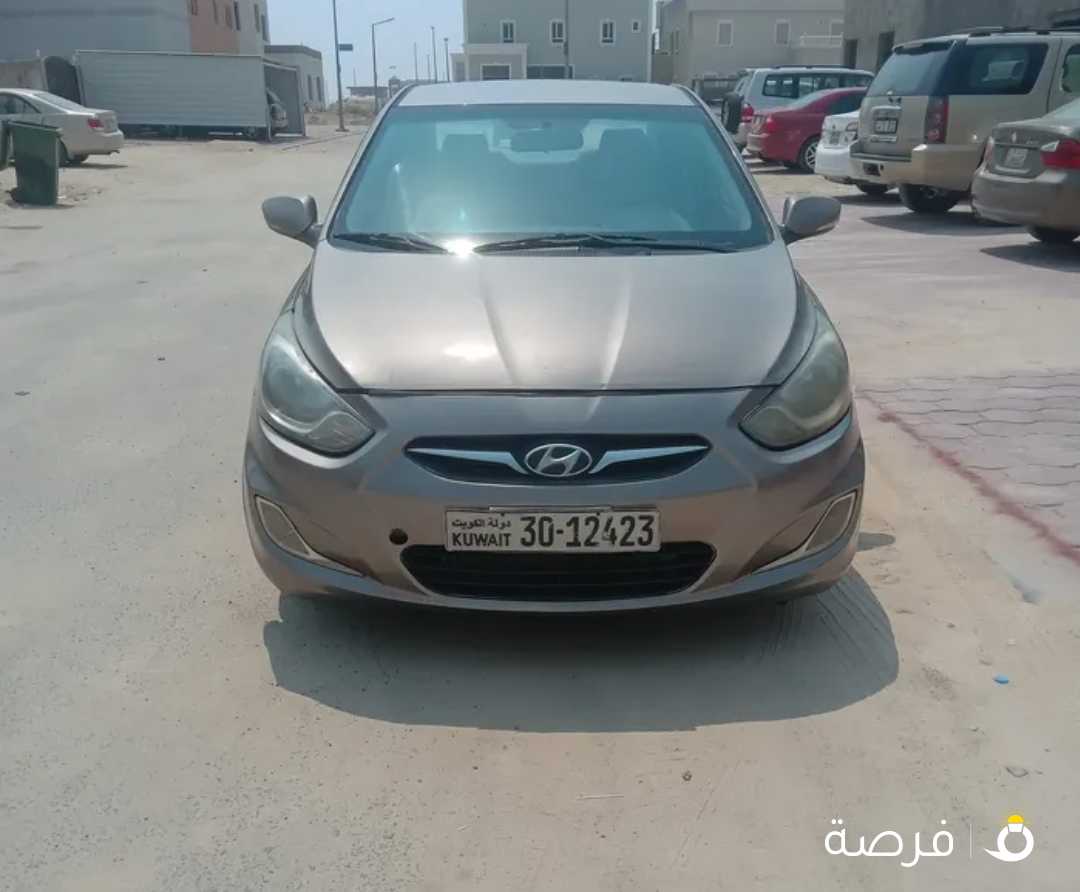 للبيع هونداي اكسنت 2014