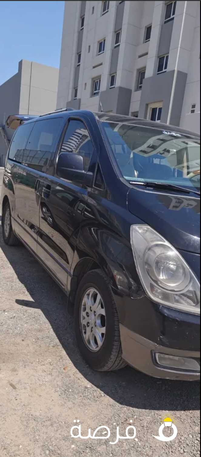 Hyundai H1 2010 model in excellent condition Engine gear A/C