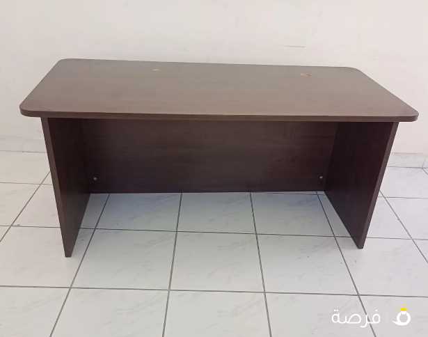 مكتب بحاله ممتازه