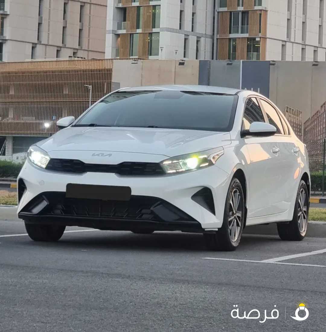 كيا سيراتو موديل 2022 ممشى Km 70,000 تحت الكفاله حجم الماكينه 1600cc شرط الفحص
