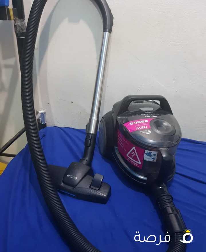 مكنسة كهربائية فيليبس بحالة كالجديدة