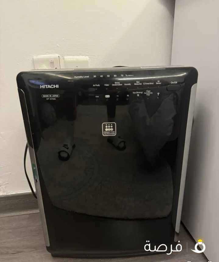 جهاز تنقية هواء hitachi في حاله جيده
