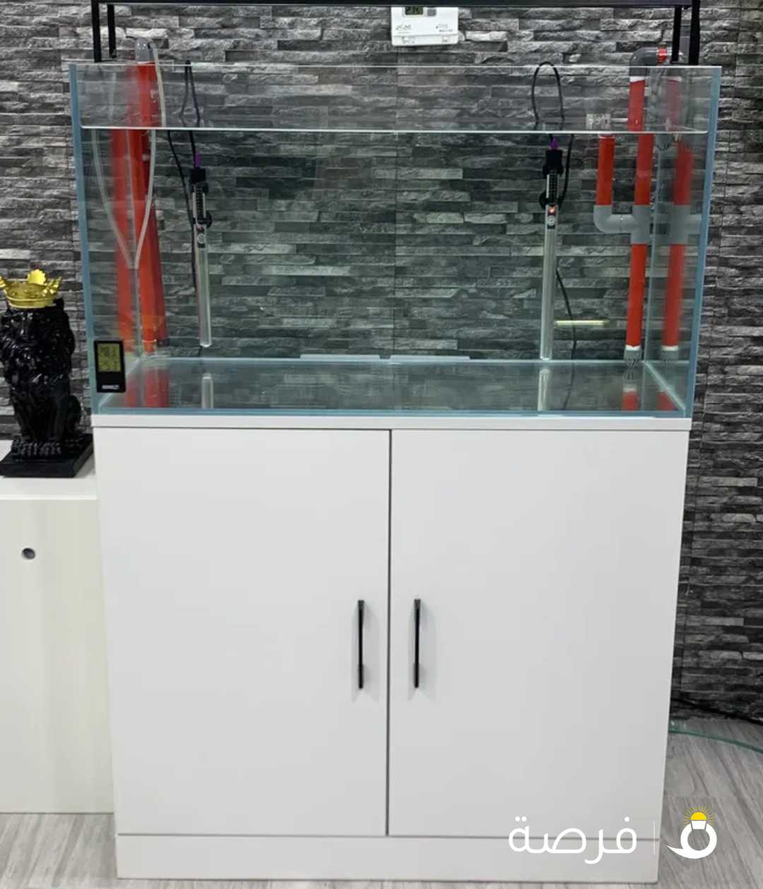 حوض سمك كريستال