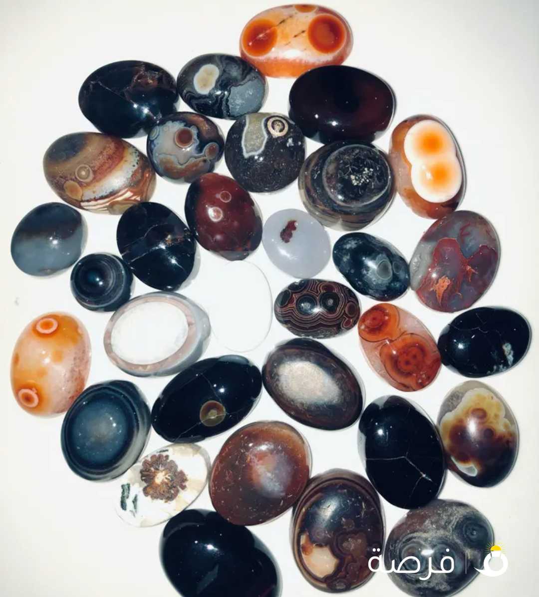 للبيع 30 حجر