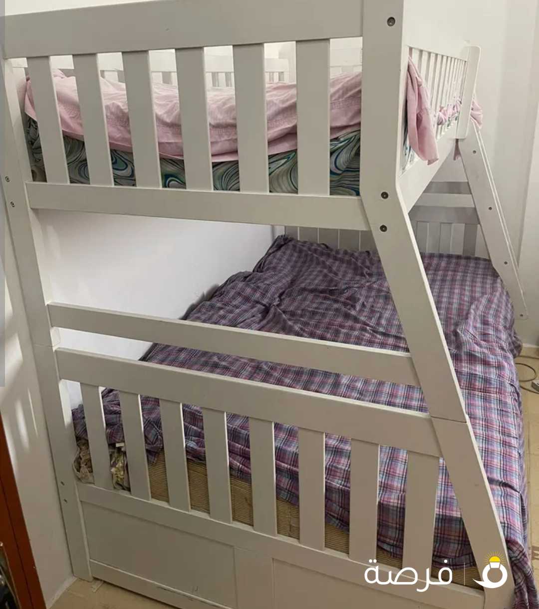 للبيع سرير بدورين مقاس 120*200 حالة ممتازة