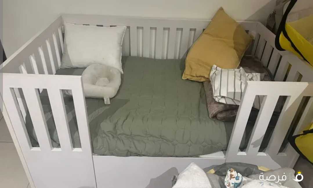 سرير اطفال جديد 70 ف 130 لم يستعمل