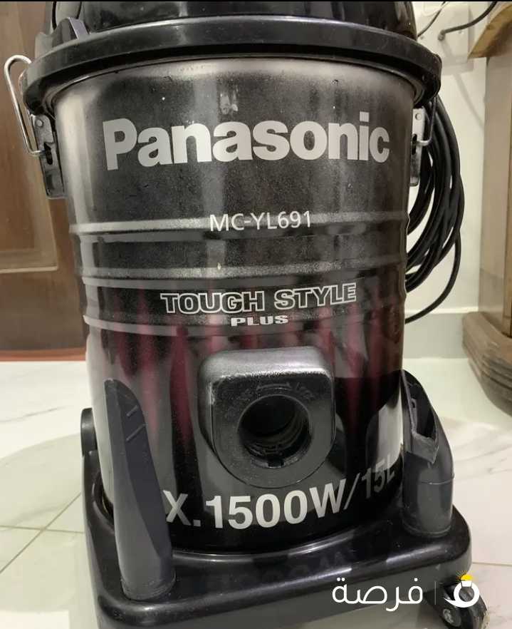 مكنسة كهربائية شبه جديدة