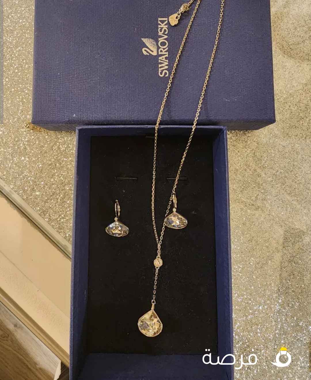 سلسلة مع حلق (تراجي) شوارفسكي