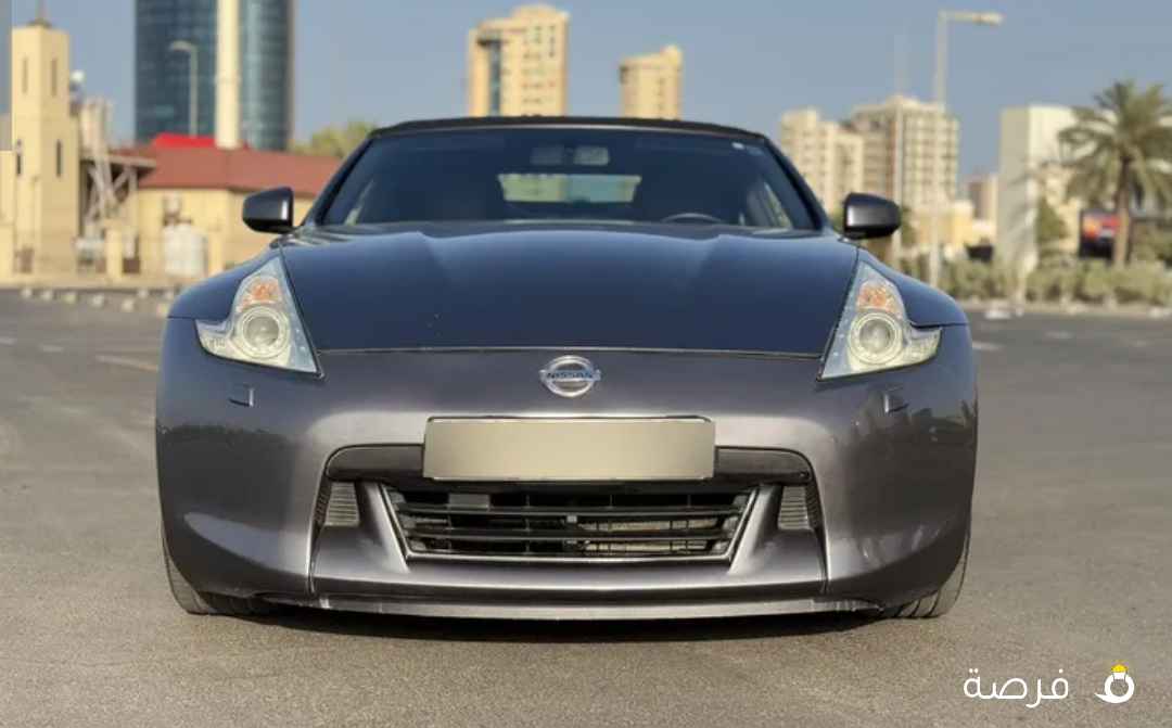 للبيع نيسان Z370 كشف 2012 كامل المواصفات