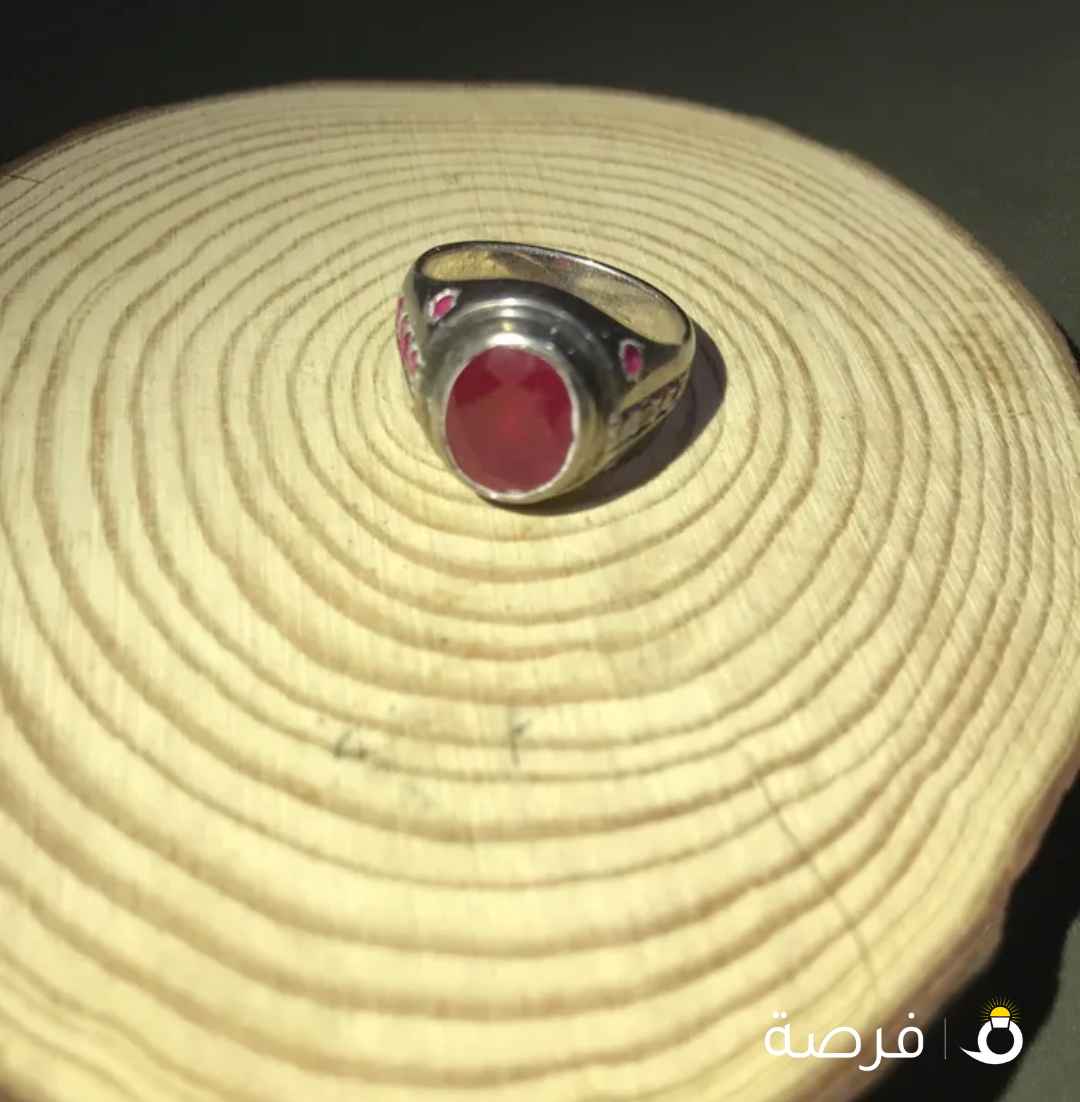 احجار اصلية ياقوت