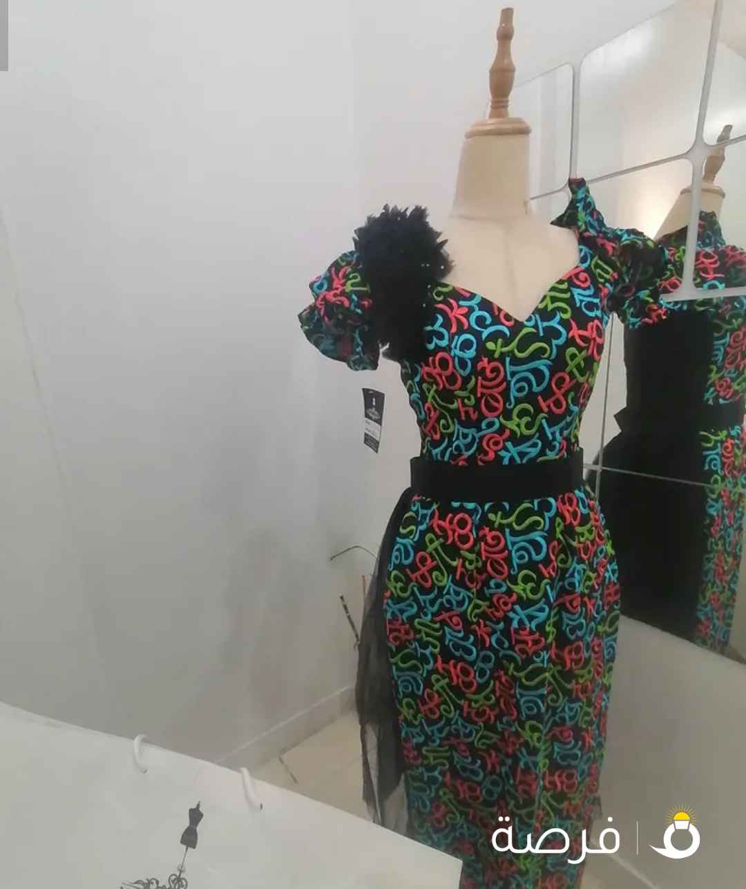 للبيع فساتين سهره جديده