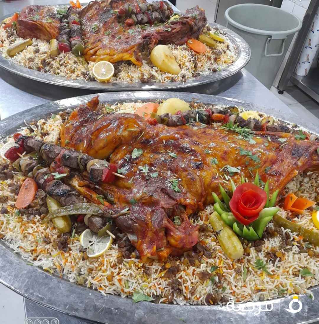 منسف . قوزي لحم. مسخن . مقلوبه.خاروف محشي