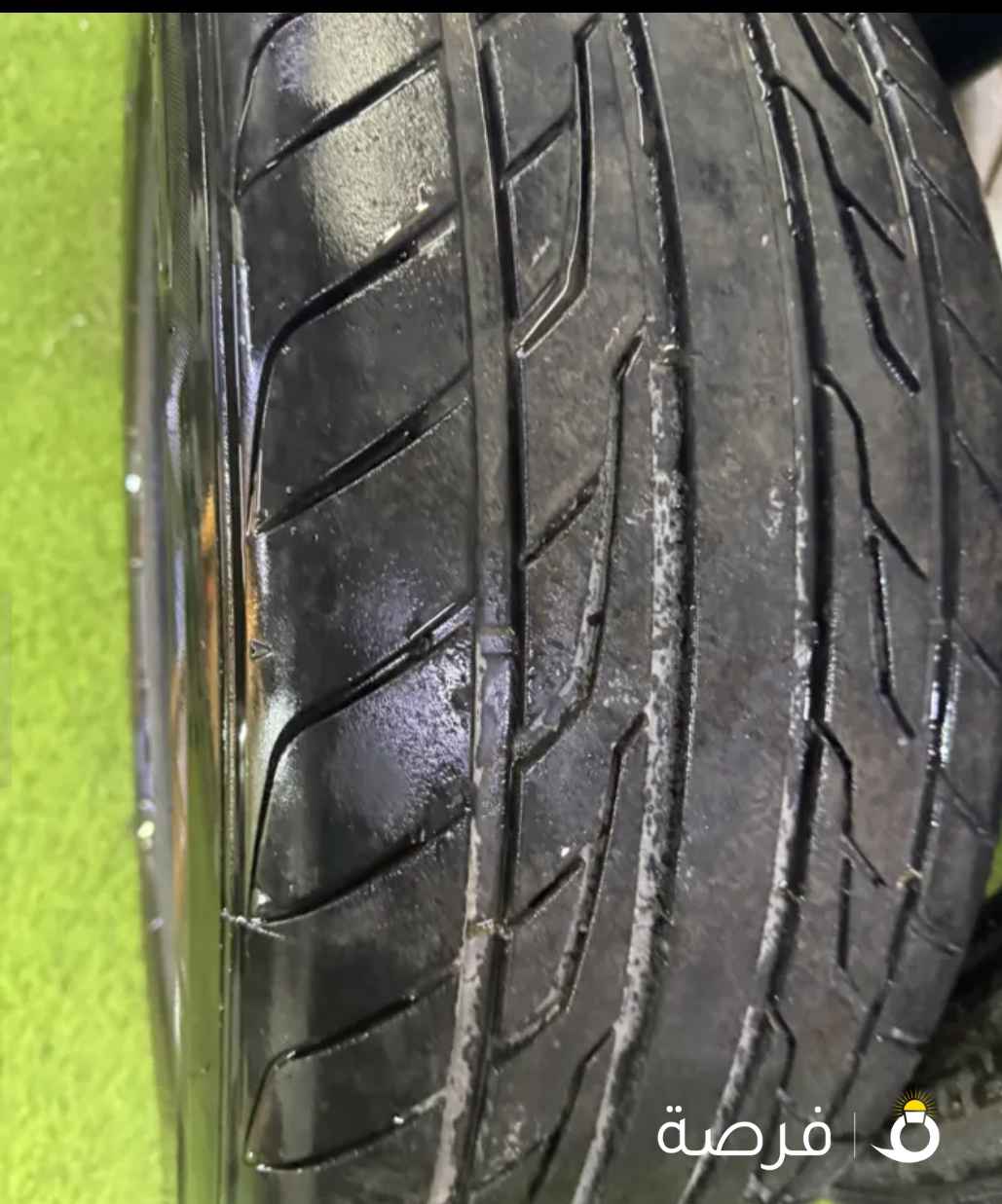 للبيع تواير 285/45/22