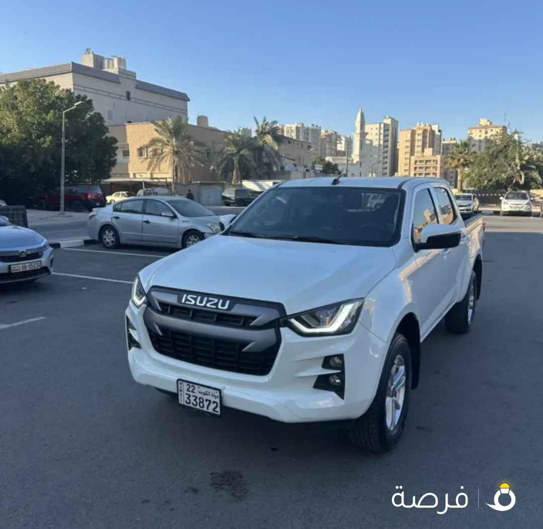 إيسوزو ديماكس Dmax 2023 بحالة الوكالة