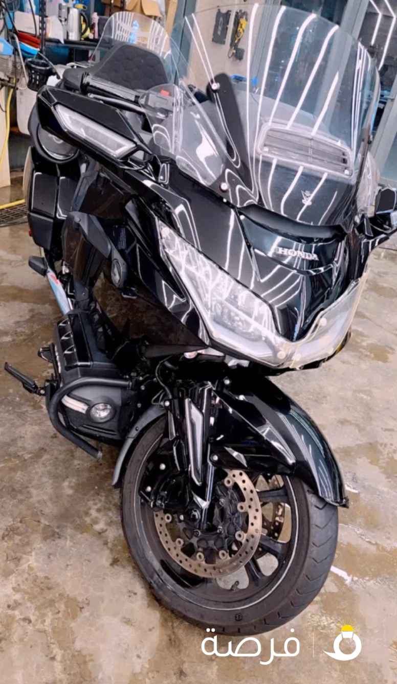 للبيع سيكل هوندا غولد وينج موديل 2019