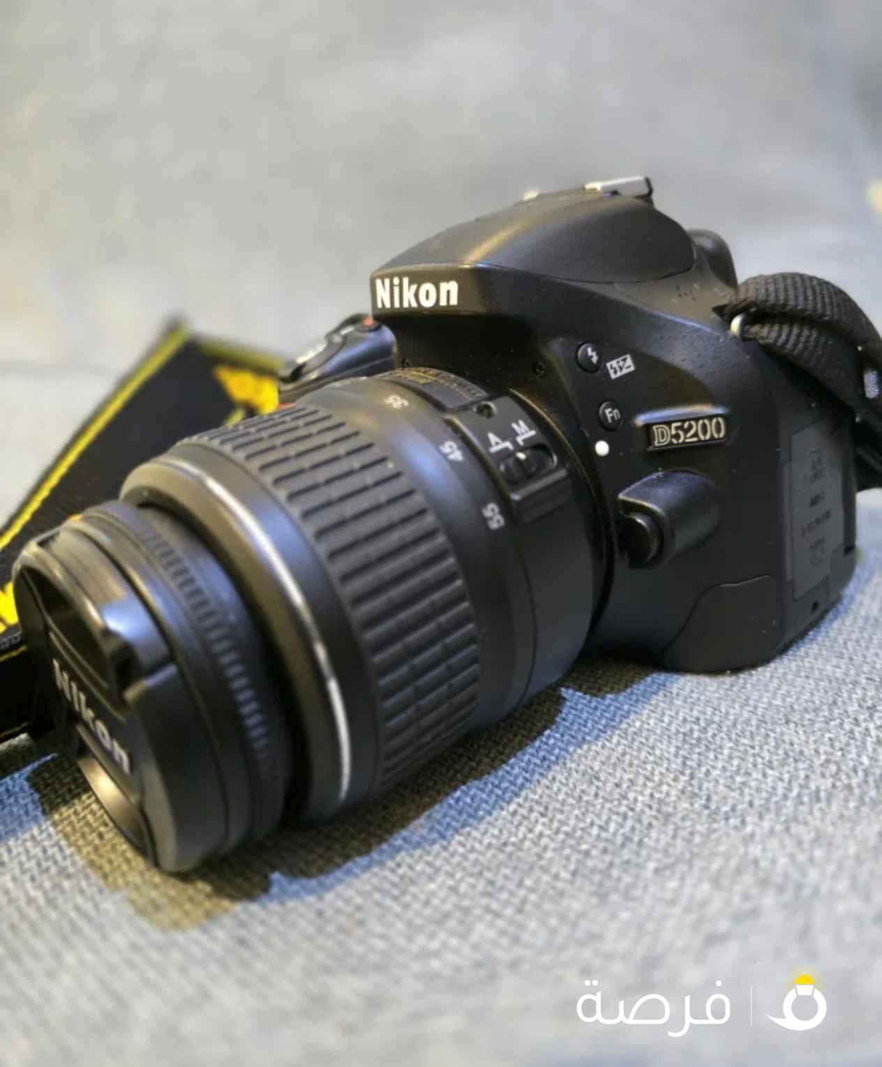 كاميرا نيكون D5200 استعمال خفيف جدا