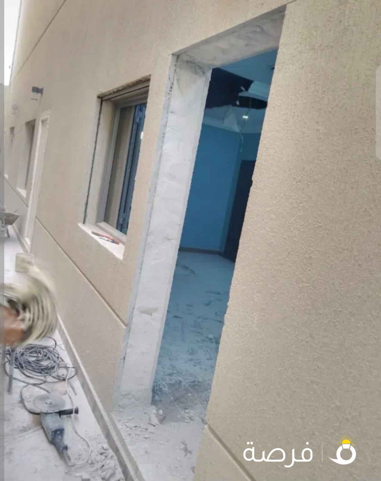 قص خرسانة / هدم وتكسير / فتحات كور / مقاولات عامة وترميمات / إضافة ادوار