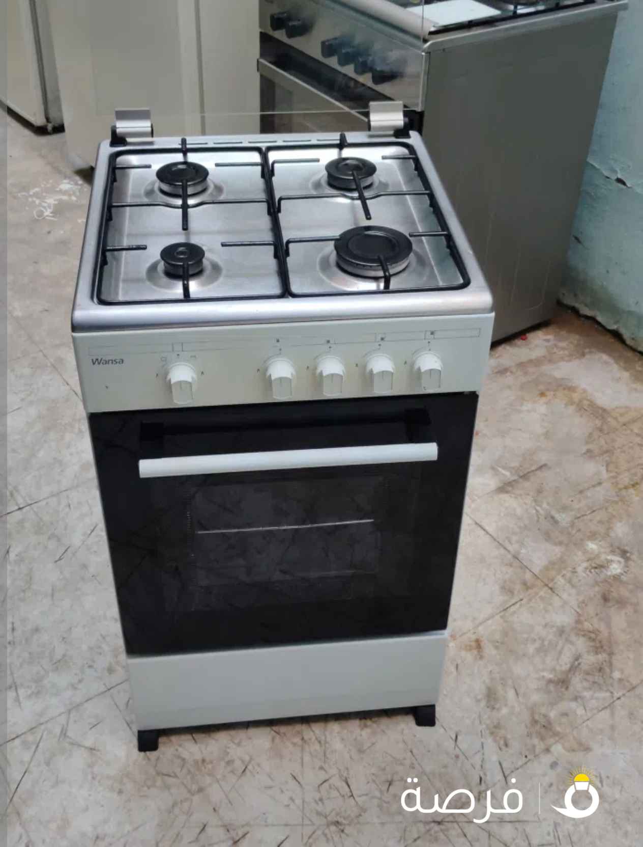 نبيع طباخ 4 شعله بحاله ممتازه معا التوصل التشغيل بحاله جيده