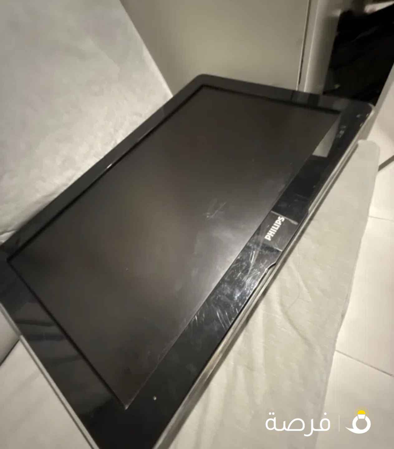 تلفاز بحالة جيدة