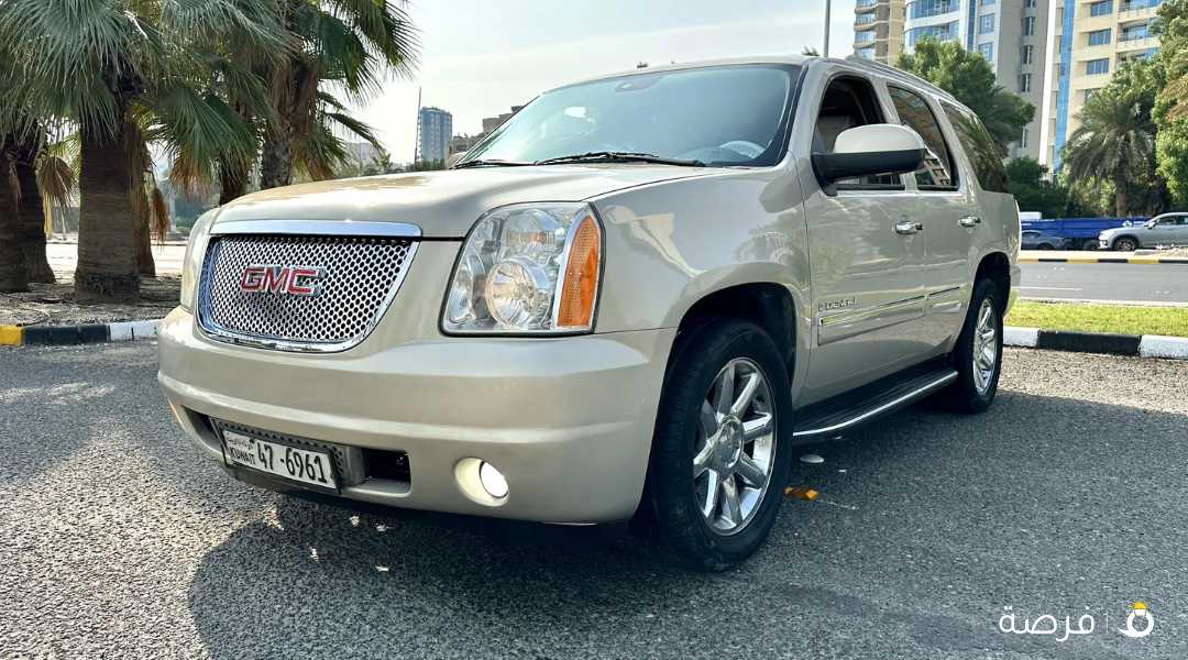 GMC يوكن دينالي 2009 العداد 413 السعر 2900