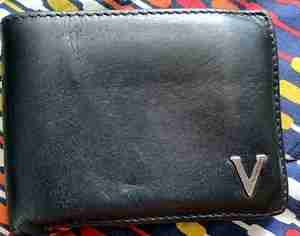 valantino wallet