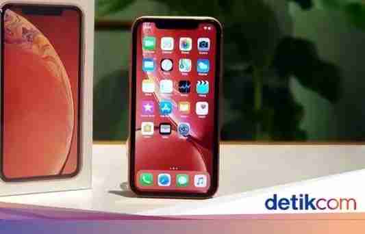 للبيع ايفون xr اكس ار 128 جيجا جديد كفاله سنه(امريكي مجدد)