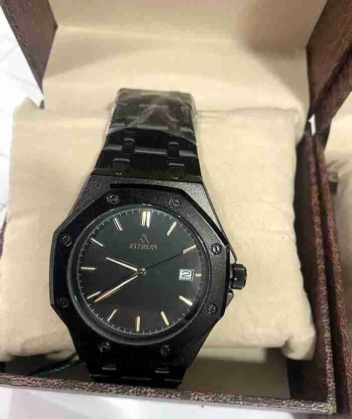 للبيع ساعه فيترون ياباني بسعر الحبه 6 دينار