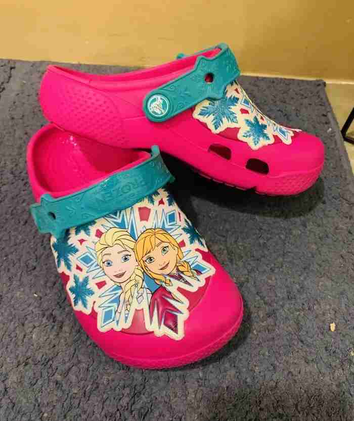 Preloved Crocs