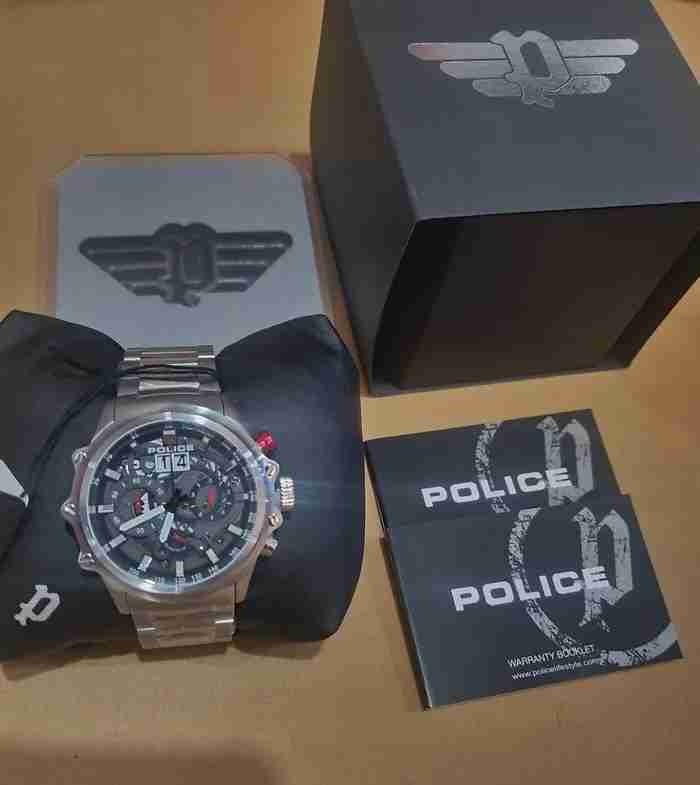 Police Men Watch