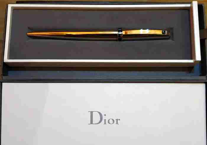 قلم Dior أصلي
