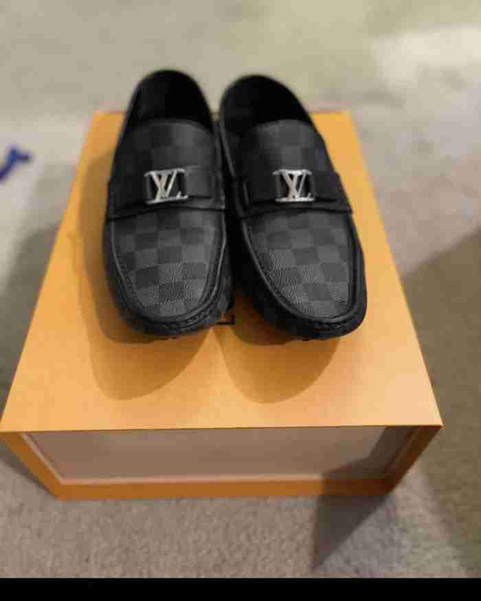 جوتي ال في / LV