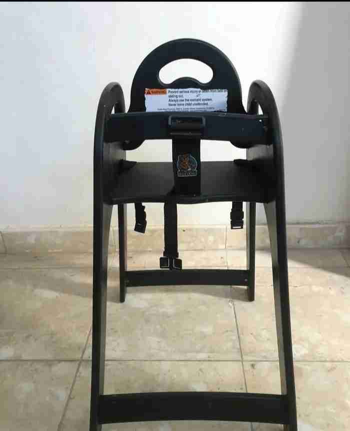 للبيع كرسي اطفال خشب baby chair