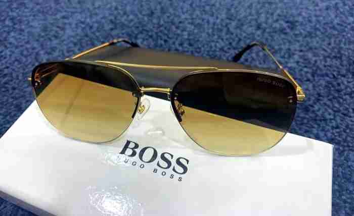 نظارة hugo boss