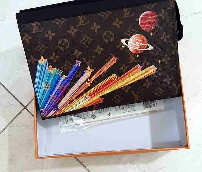 حقيبة جلد new leather LV