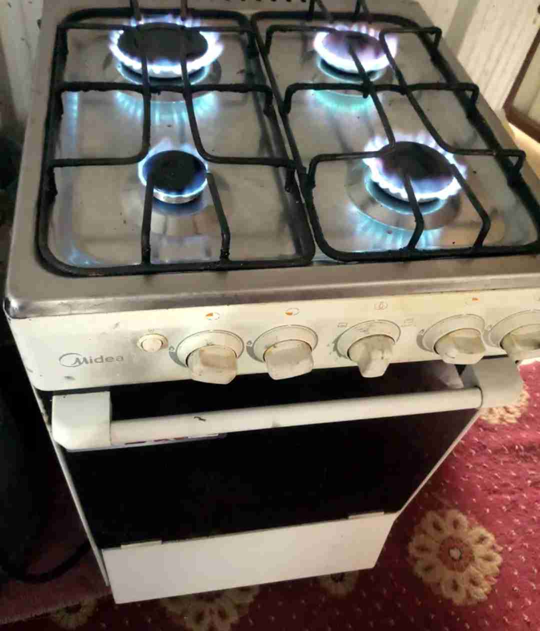 بتوجاز اربع عيون للبيع