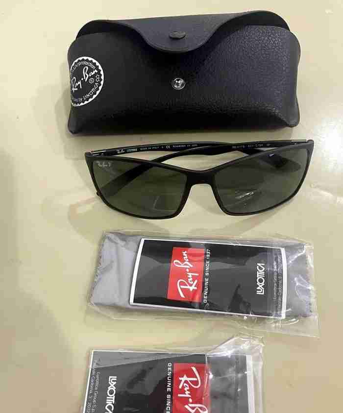 نظارة RayBan