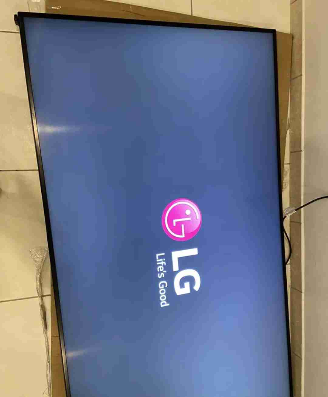 TV LG 75UH5C-BF