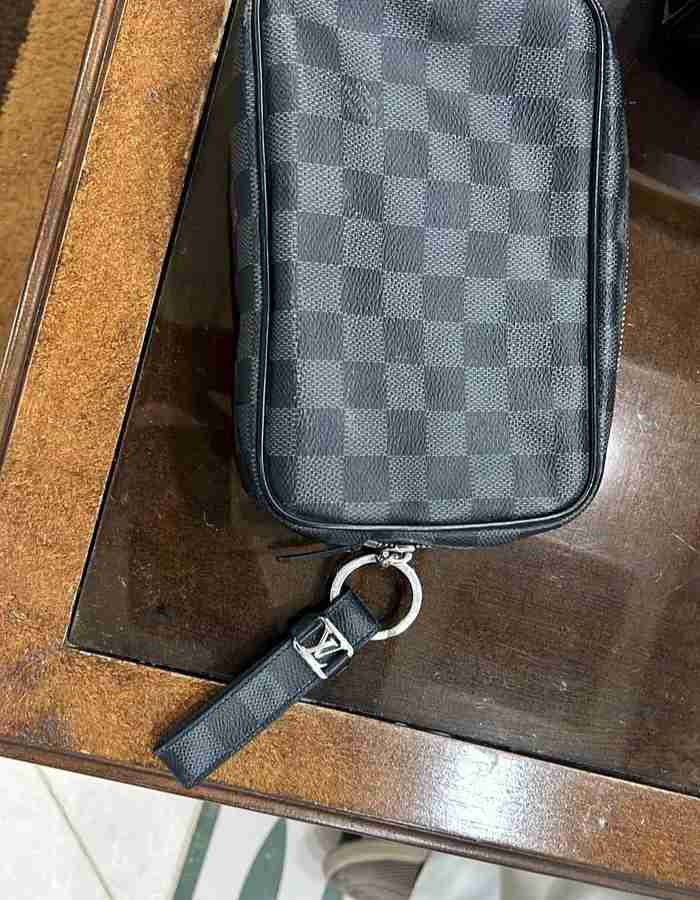 جنطه LV اصليه للبيع