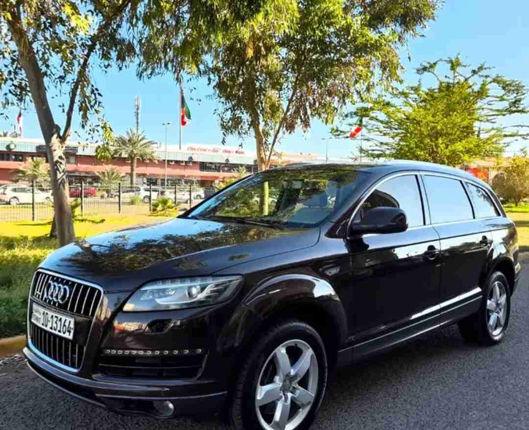 اودي Q7 بانوراما 2010 للبيع