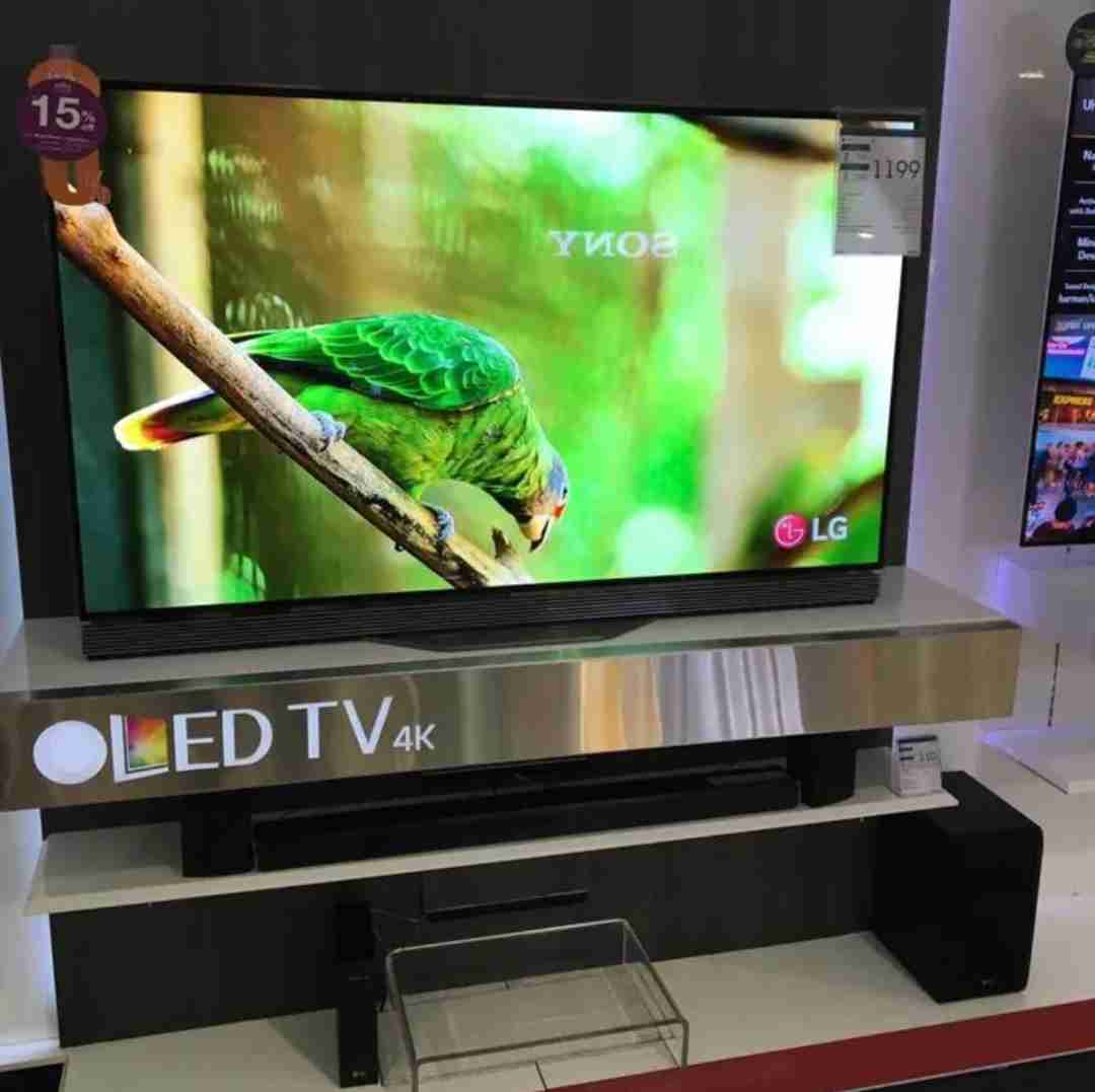 تلفزيون ال جي 55 بوصة مستعمل نظيف جدا OLED