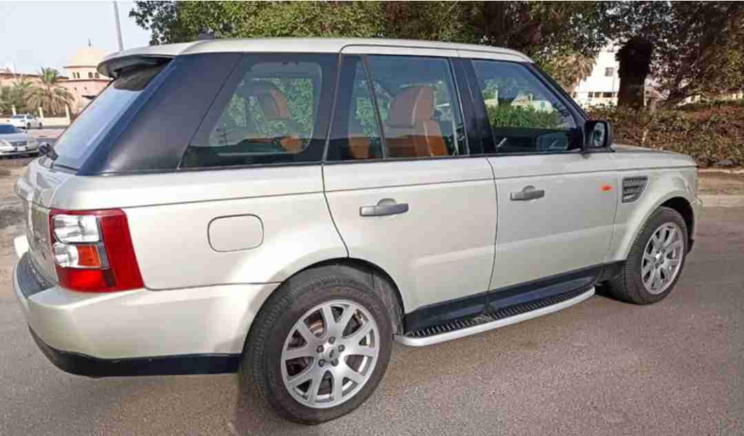 999506XX
دردش
Range Rover HSE Full option