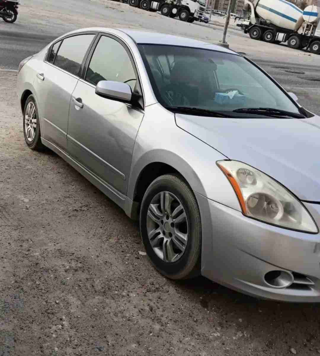 2 Nissan Altim 2011&12 Good Condition.Urgent Sale.2011.800kd.2012 900kd