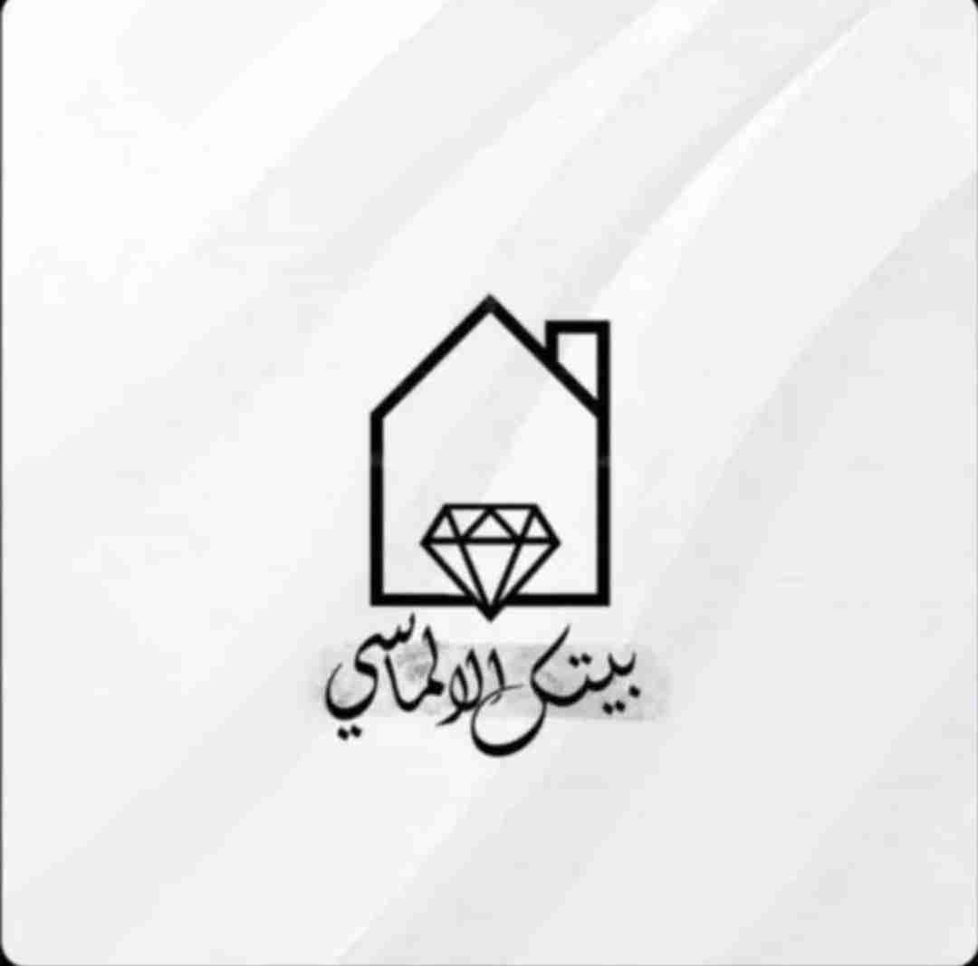 للإيجار شقه في غرب عبدالله مبارك