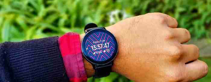 للبيع ساعة samsung galaxy watch active 2