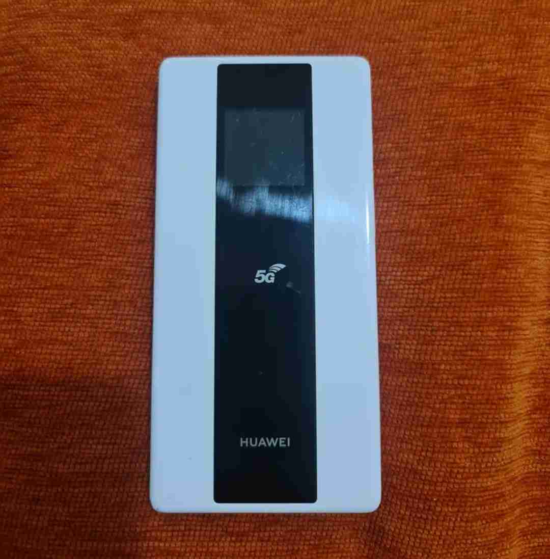 Router HUAWEI 5g and 4g Stc only