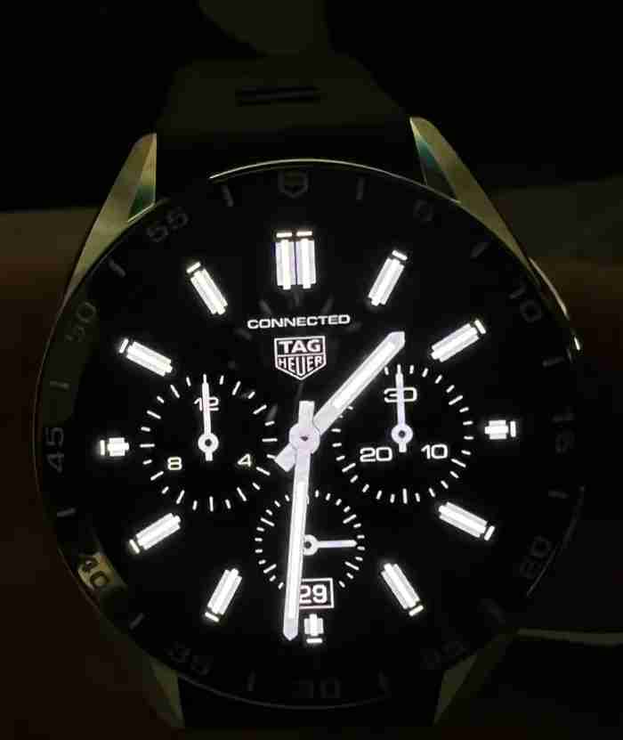 للبيع ساعة Tag Heuer (Connected) (( بيعة سريعة