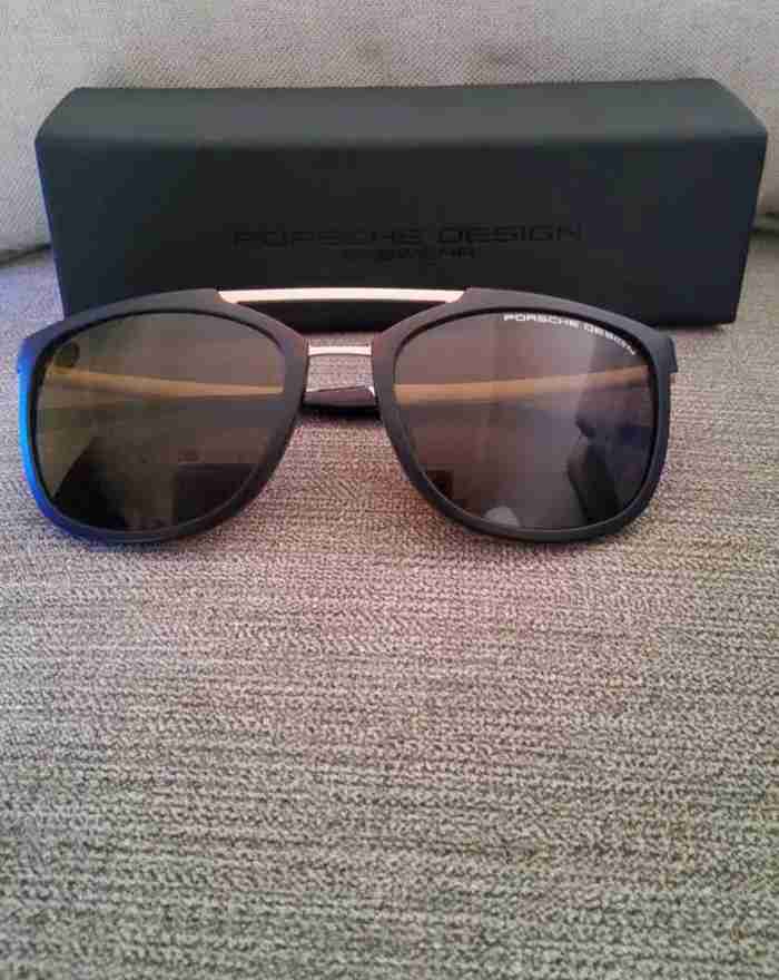 نظارة Porsche Design original استعمال خفيف جدا titanium ارجو عدم الفصال