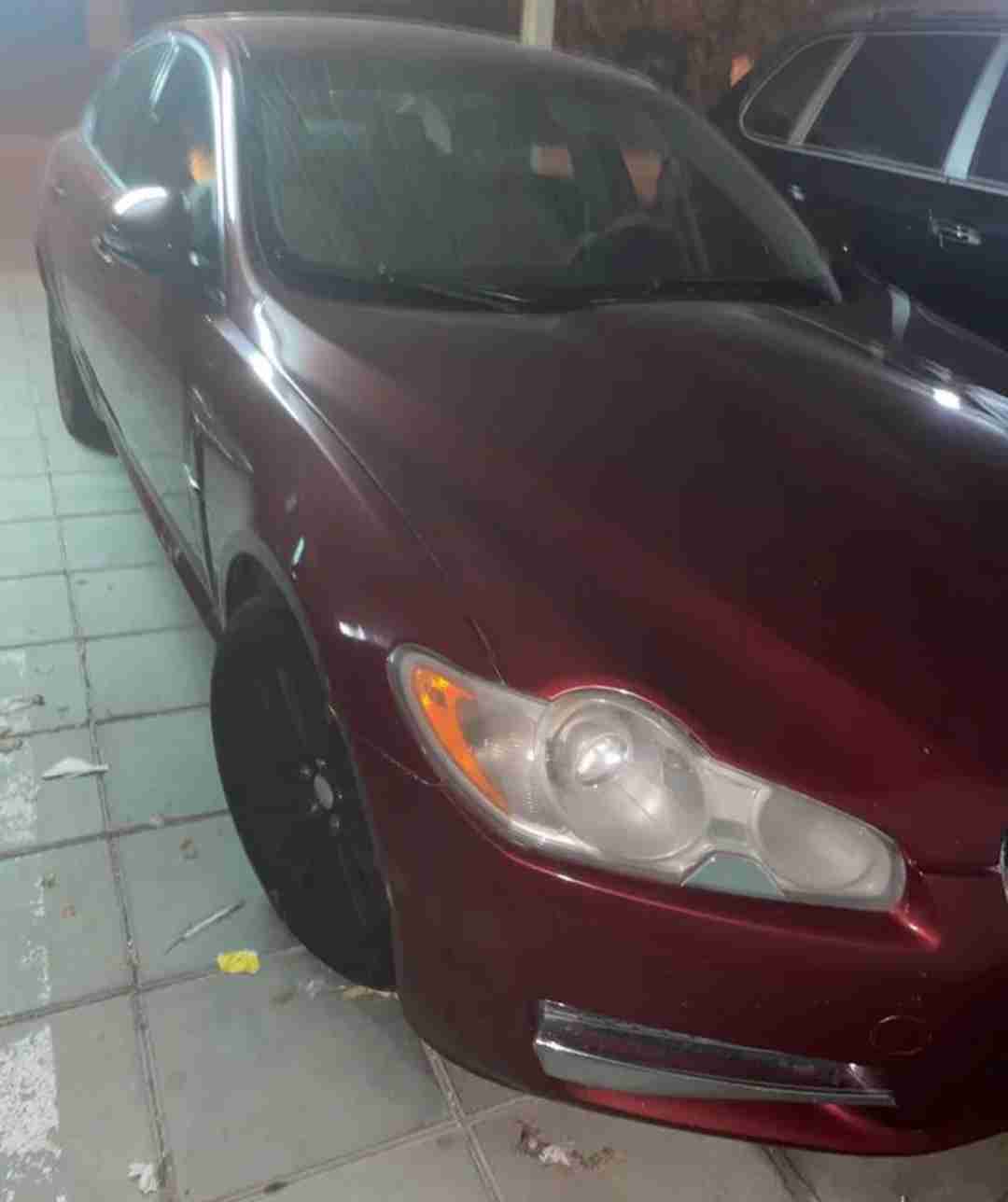 للبيع جاكور XF موديل 2010