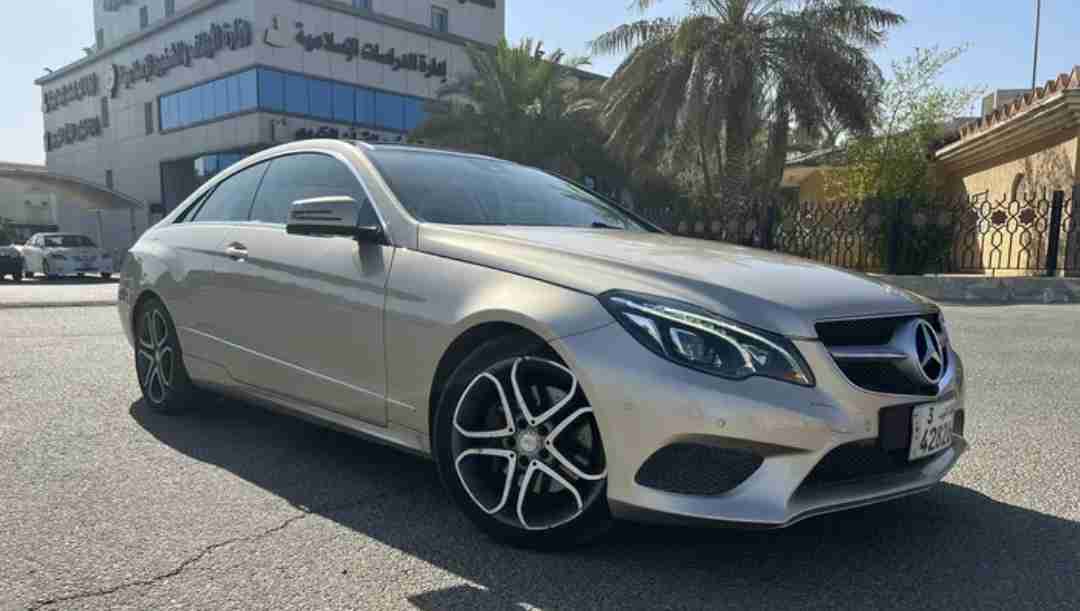 مرسيدس E320 coupe ماشي 66 الف بحاله المصنع/ شرط الفحص بالكامل